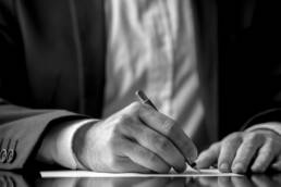 Herencias y testamentos, evita conflictos familiares